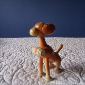 Juguetes antiguos: Antigua figura Perro San Bernardo. Madera. Goula. Años 70. Único en TC.